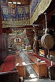 Ladakh - Hemis Gompa, the prayer hall 